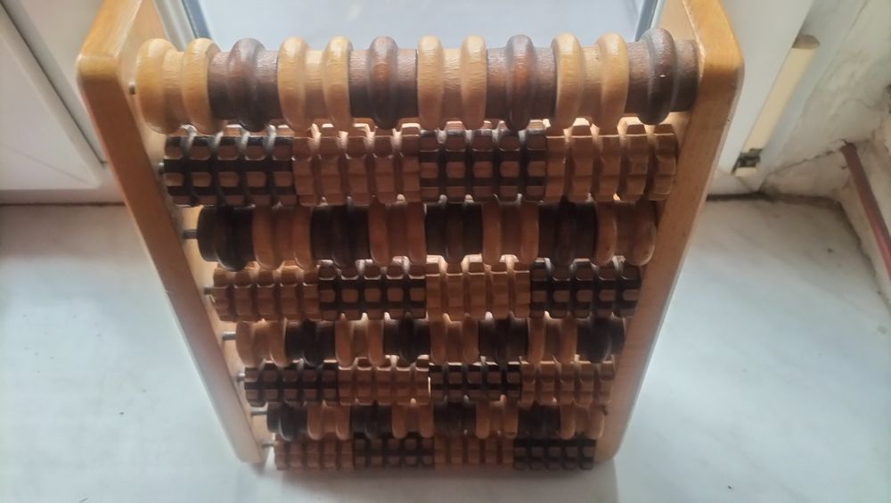 Masażer do stóp drewniany