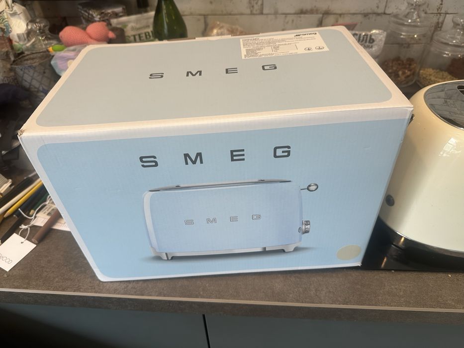 Тостер Smeg TSF01CREU (кремовий)