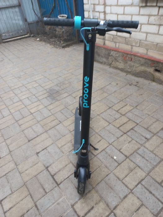 Електро самокат Proove