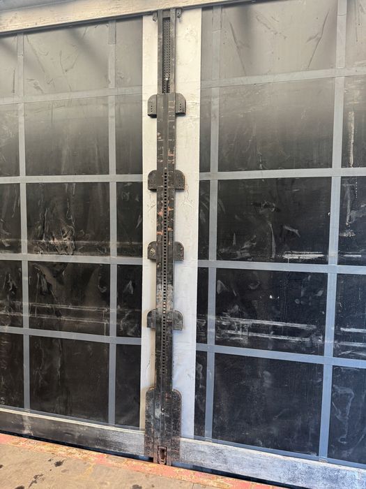 konica kłonica słupek naczepa wielton mega