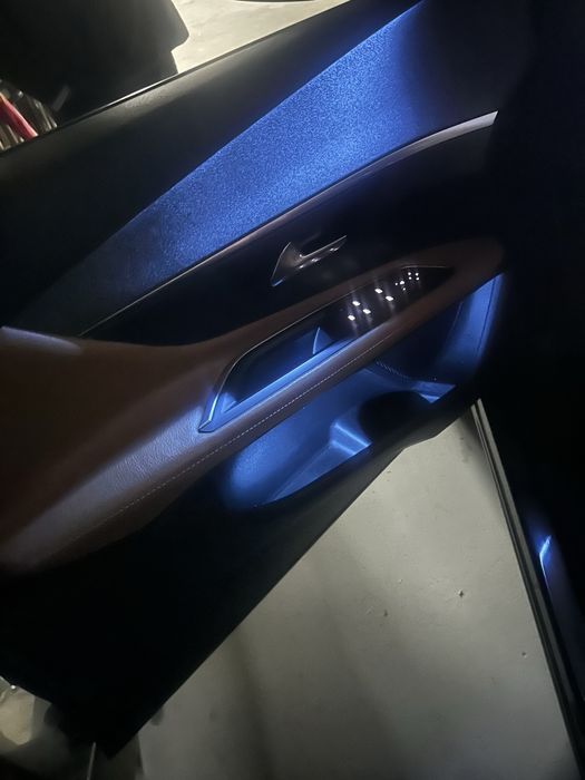 PEUGEOT 3008 allure