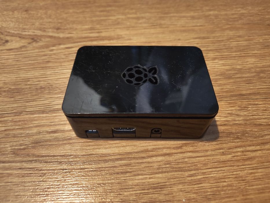 Raspberry Pi 2 model B - RPi + obudowa.
