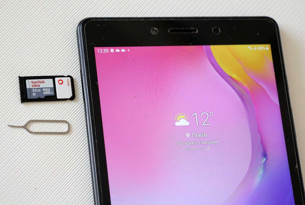 Планшет Samsung Tab A 8.0 SM-T295 NZKASEK 2/32Gb