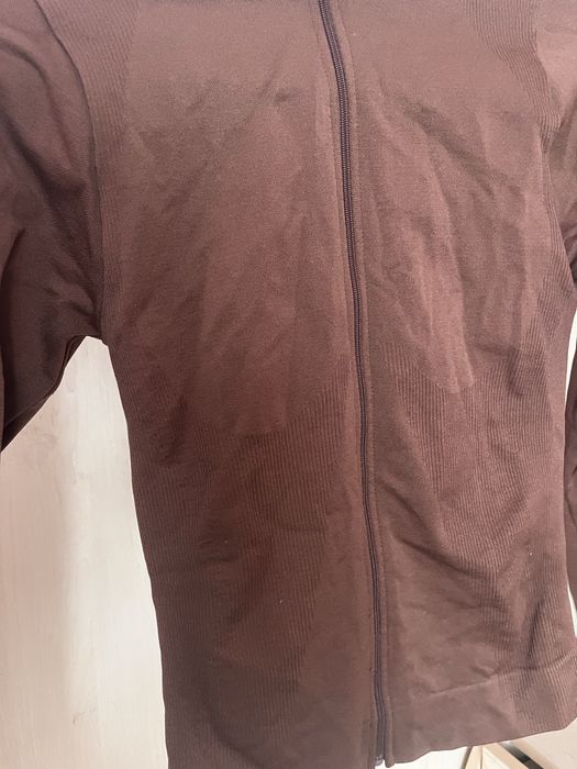 Кофта Pretty Little Thing