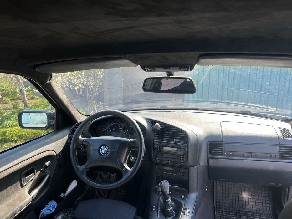 BMW E36 1997 2.5 г/б