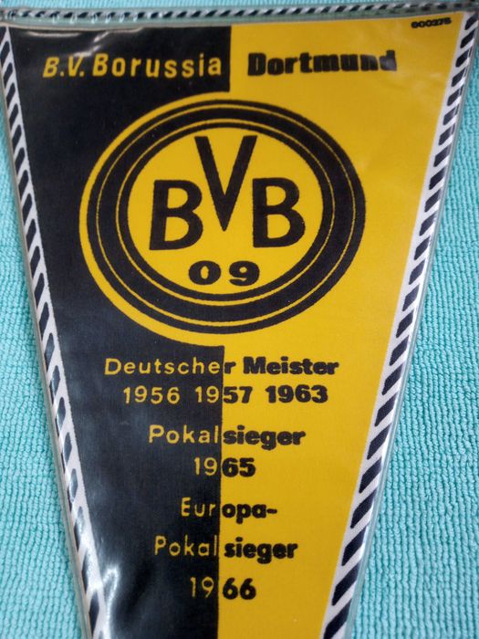 Galhardete antigo do Borussia Dortmund