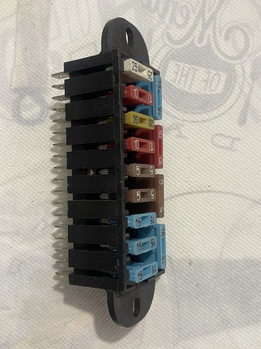 Блок предохранителей Ваз