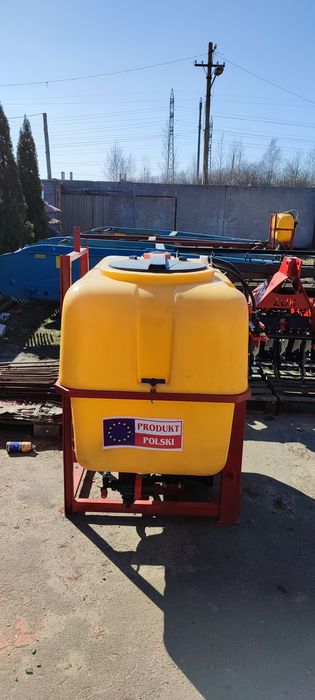 Оприскувач 800л  WIRAX 14метрів штанга. Навісний Оприскувач.