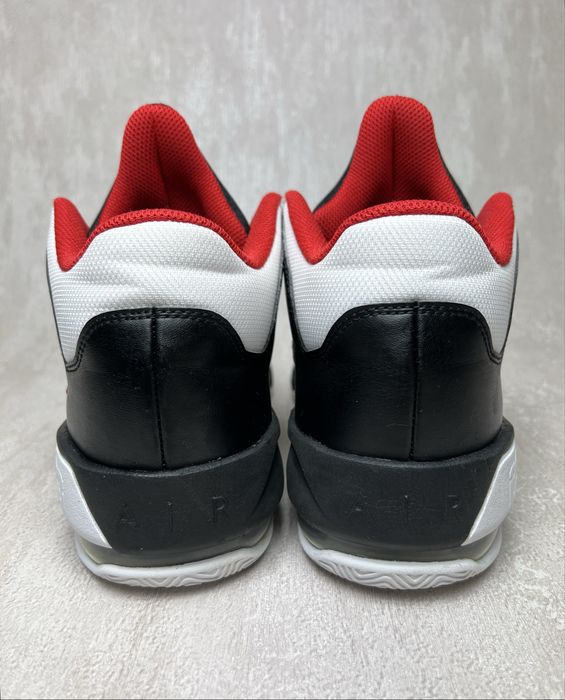 Кросівки чоловічі Air Jordan Max Aura 3 White/Black
