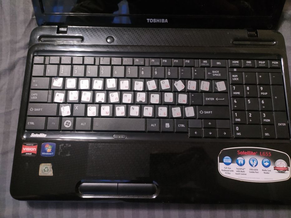 Ноутбук Toshiba 2000