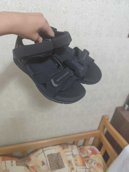 Босоніжки Skechers
