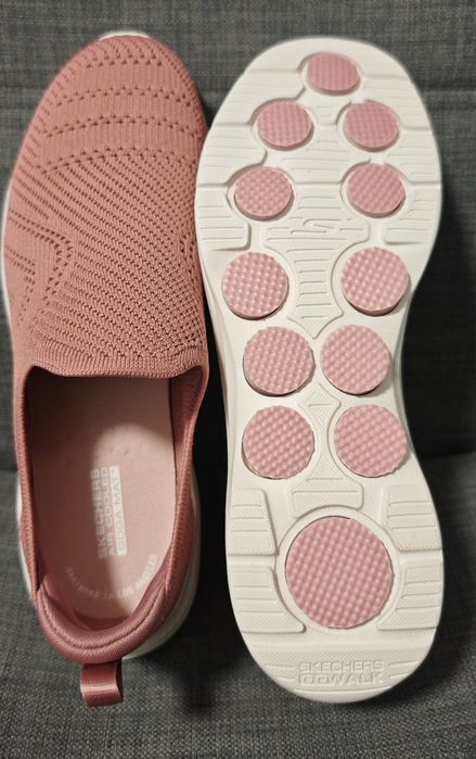 Женские слипоны Skechers