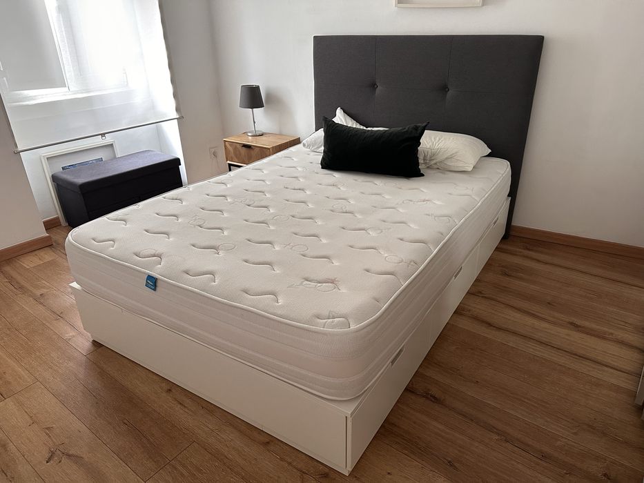 Cama IKEA 140x200