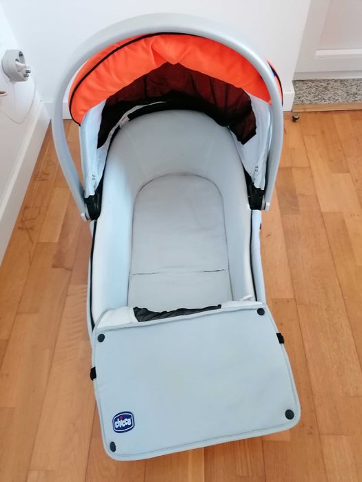 Carrinho Bebé Chicco