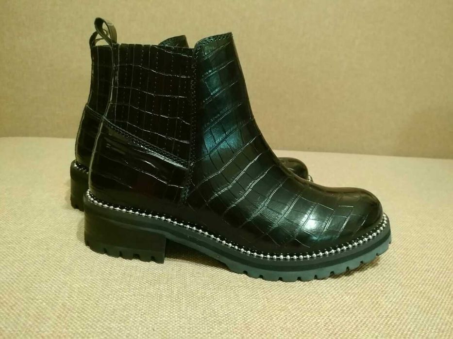 Жіночі демісезонні чоботи Steven New York