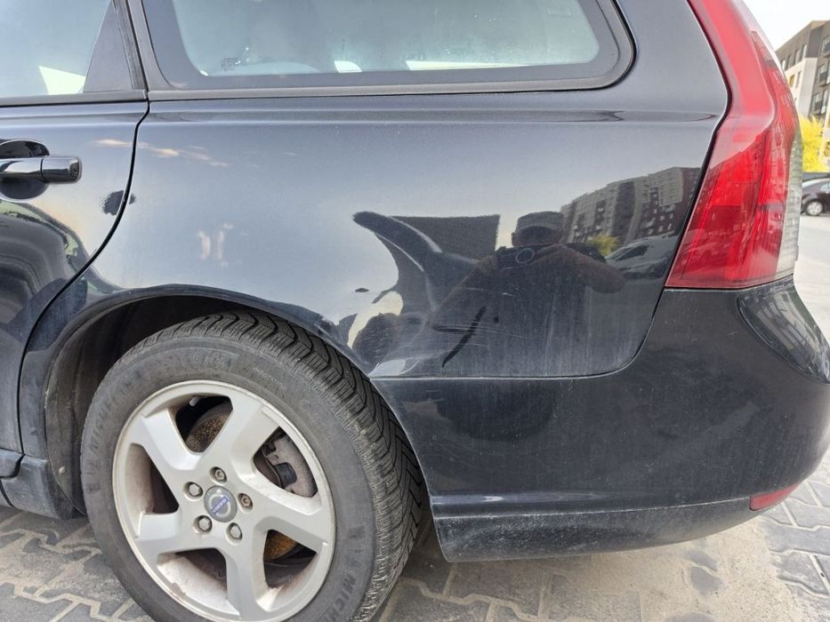 Volvo v50 2012 продам