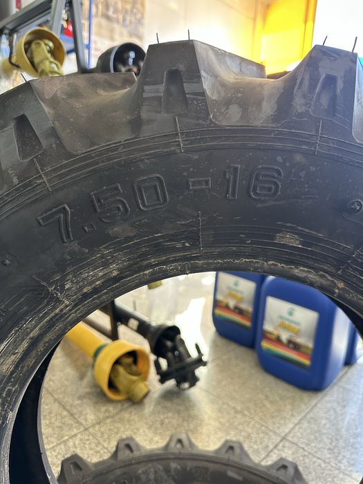 Pneu 7.50-16 8PR