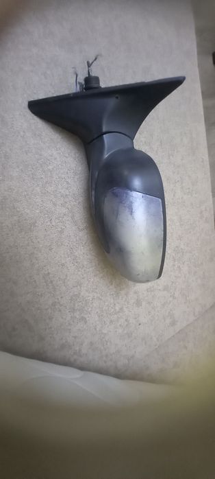 Зеркало автомобильное левое