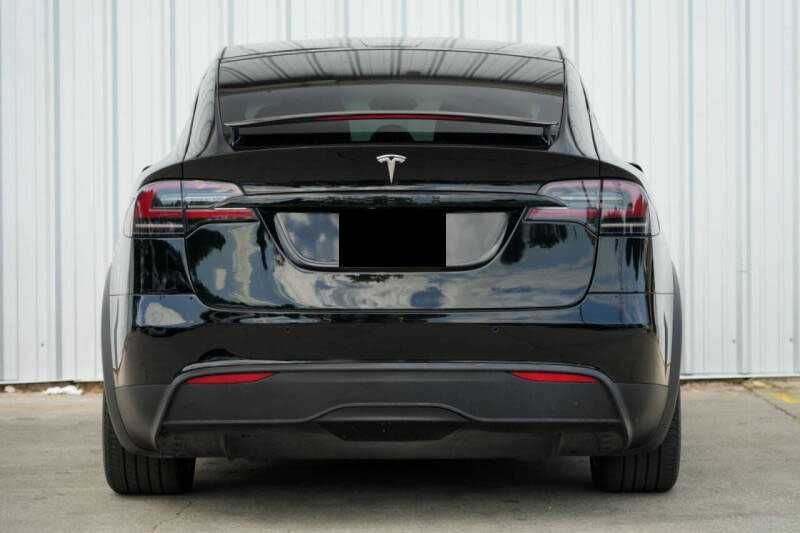 2023 Tesla Model X Standard Range