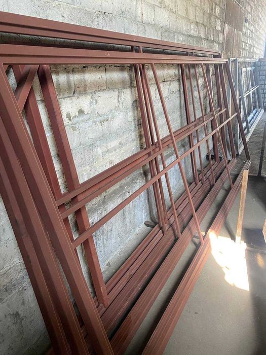 Откатные ворота с калиткой, Каркас ворот, Сдвижные ворота