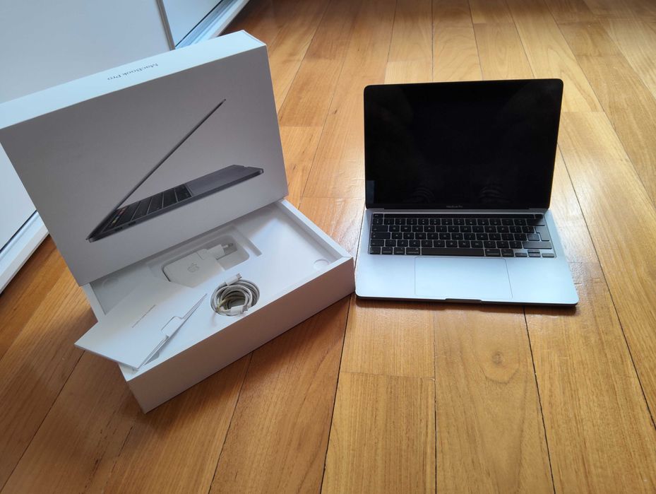 MacBook pro 2020 "13" uszkodzony