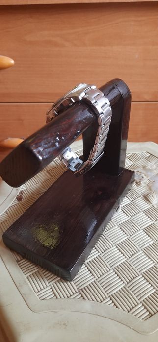 Подставка для часов