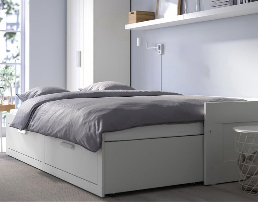 Cama individual/dupla com duas gavetas