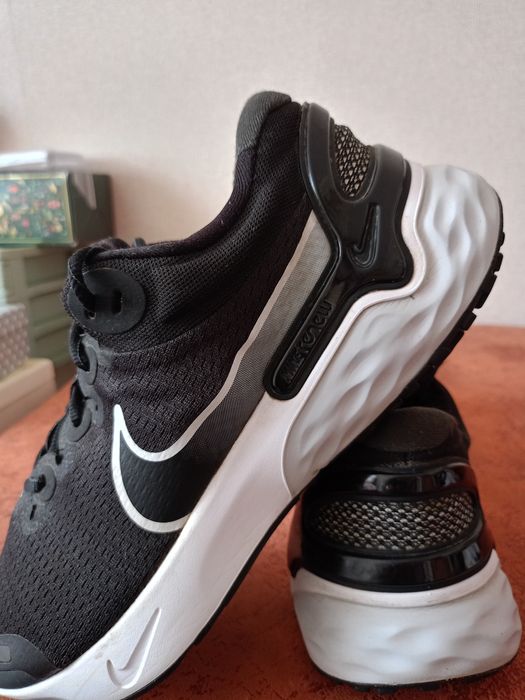 Кросівки чоловічі бренд  Nike оригінал
