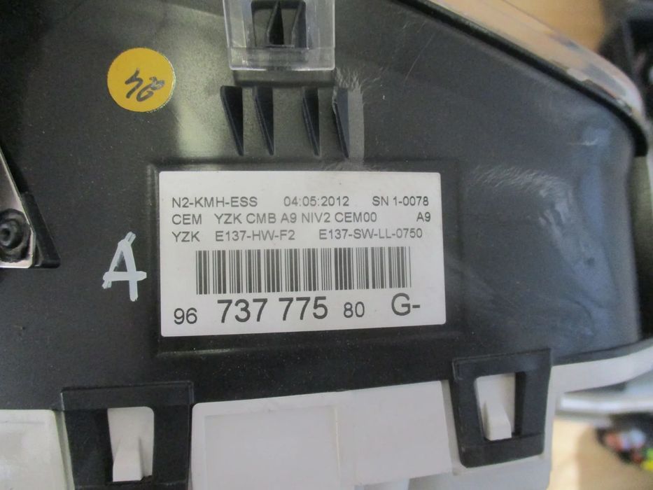 Quadrante peugeot 208 2012