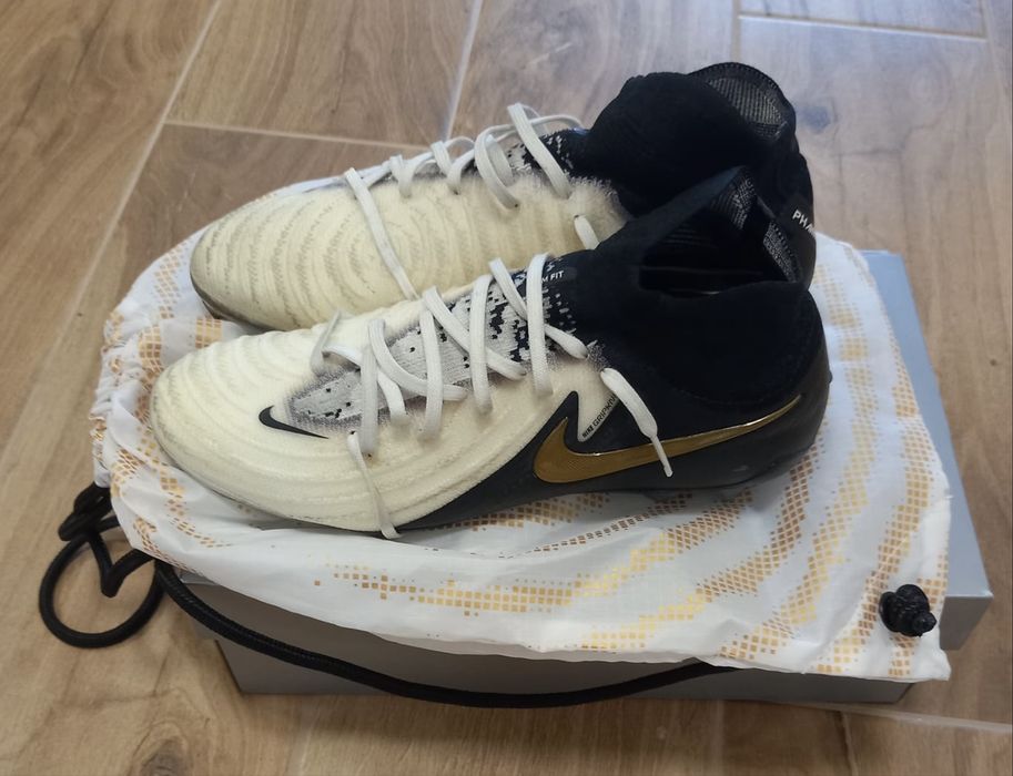 Jak nowe korki rozmiar 41 Nike Phantom Luna II Elite FG model FJ2572-100