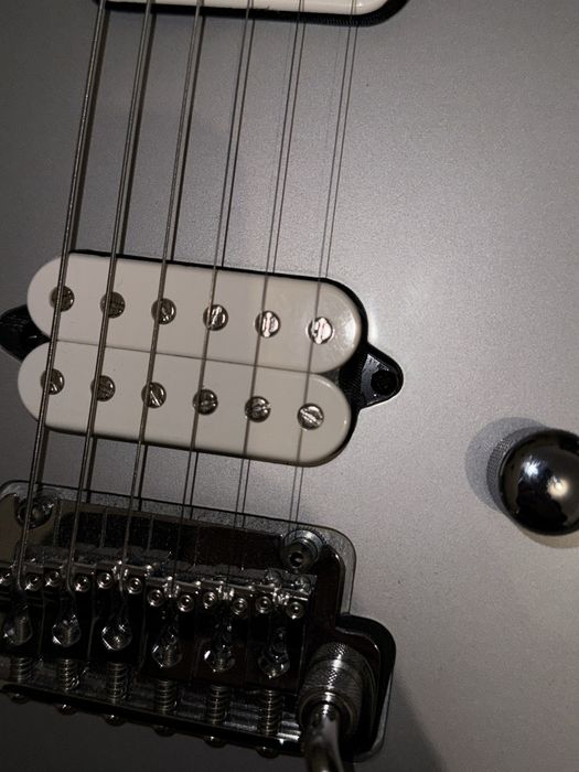 Guitarra ibanez tim Henson