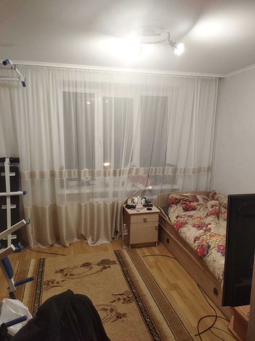 Продам квартиру 3 кімнати