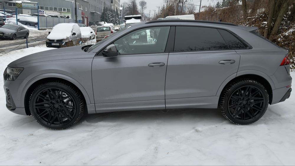 Audi rs q8 2020 офіціїна