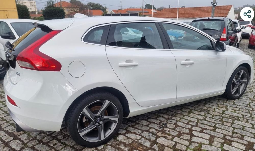 Volvo V40 R-Design