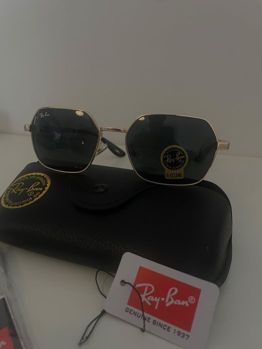 Óculos de Sol Ray-Ban – Novos com Estojo e Acessórios