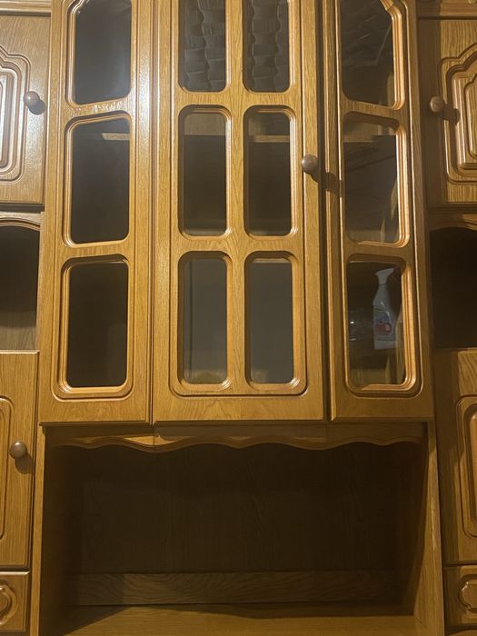 Meblościanka z barkiem na kluczyk