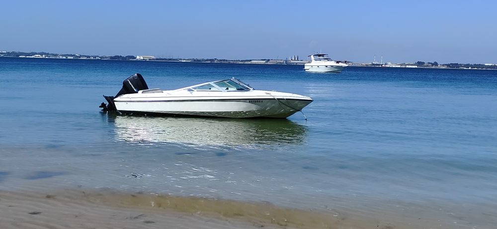ASTROMAR lotação para 6 pessoas com motor 70 cv ( 2 tenpos)