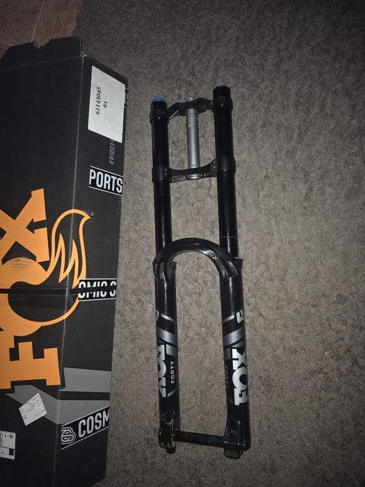 Suspensão fox 40 roda 29