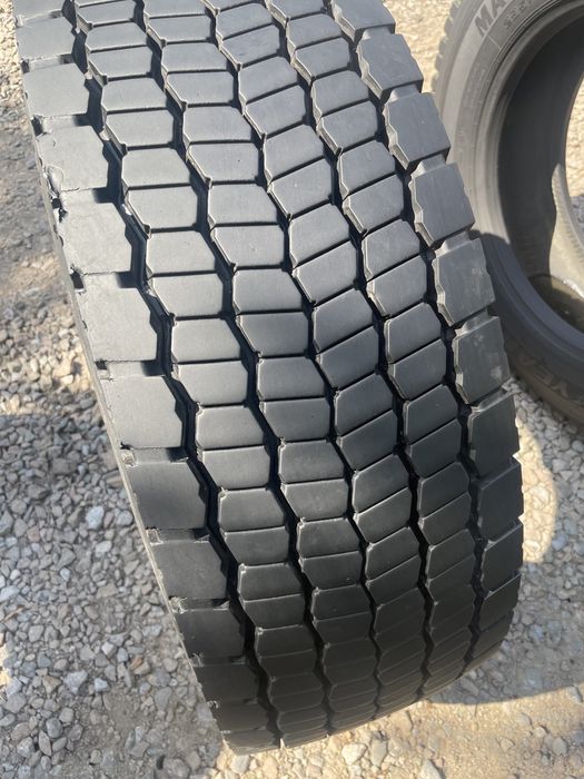 Opona Continental HDL2 295/60r22.5 295/60-22.5 16mm