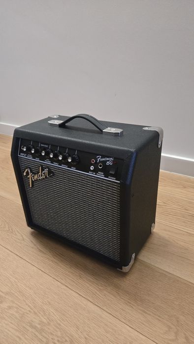 Fender Frontman 15G