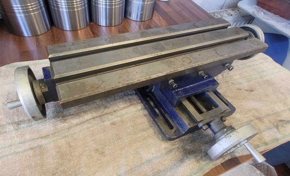 Stół krzyżowy 470x150