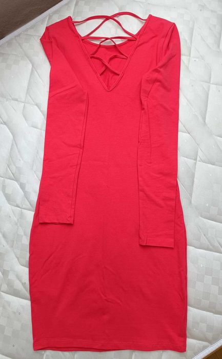 Mini sukienka malinowa Sinsay