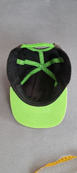 Czapka z daszkiem chłopięca