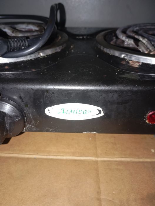 Продам электропечь Леміла