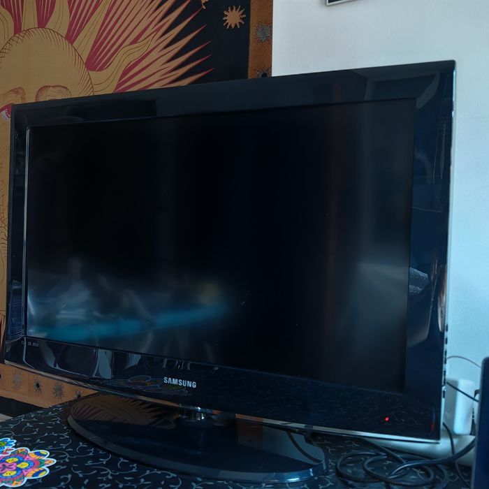 TV Samsung LCD 32" - LE32A457
