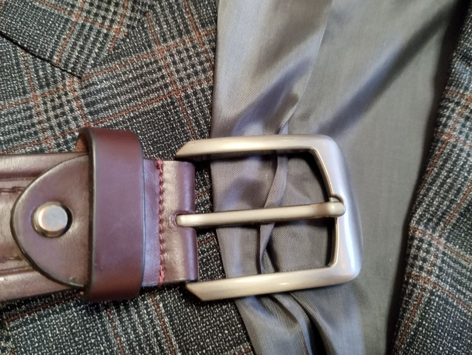 Костюм на випускний