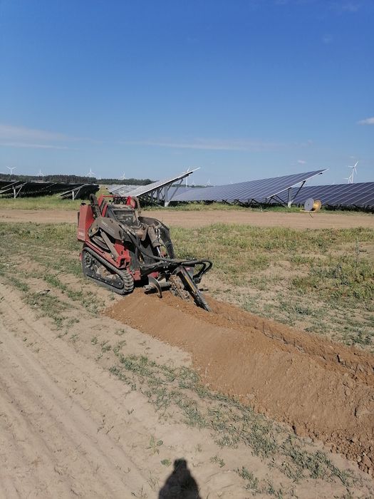 Wykop liniowy wykop pod przewody elektryczne  fotowoltaike pod wode