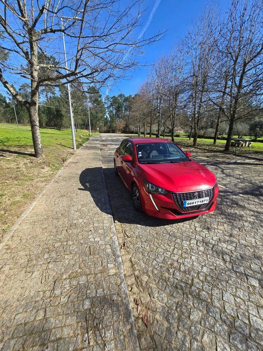 Peugeot 208 PureTech 100 Allure Pack