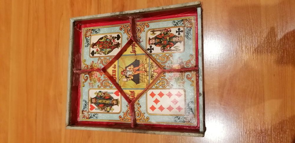 Jogo francês Jeux du nain jeune