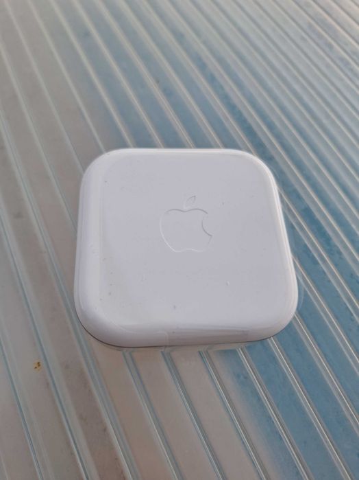 Apple EarPods (novos)